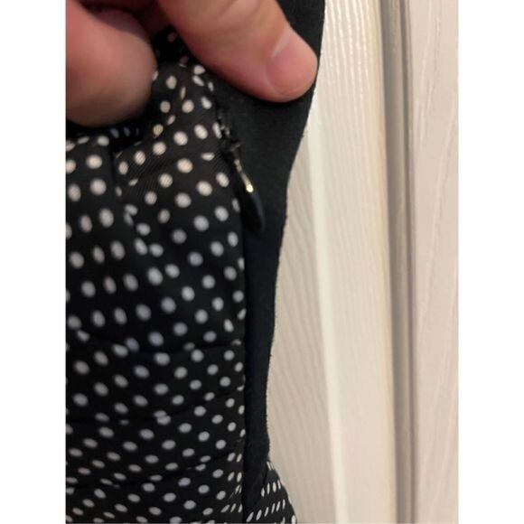 The Limited Black Sleeveless shift dress with tiny white polka dots. Size 6 - Picture 5 of 7